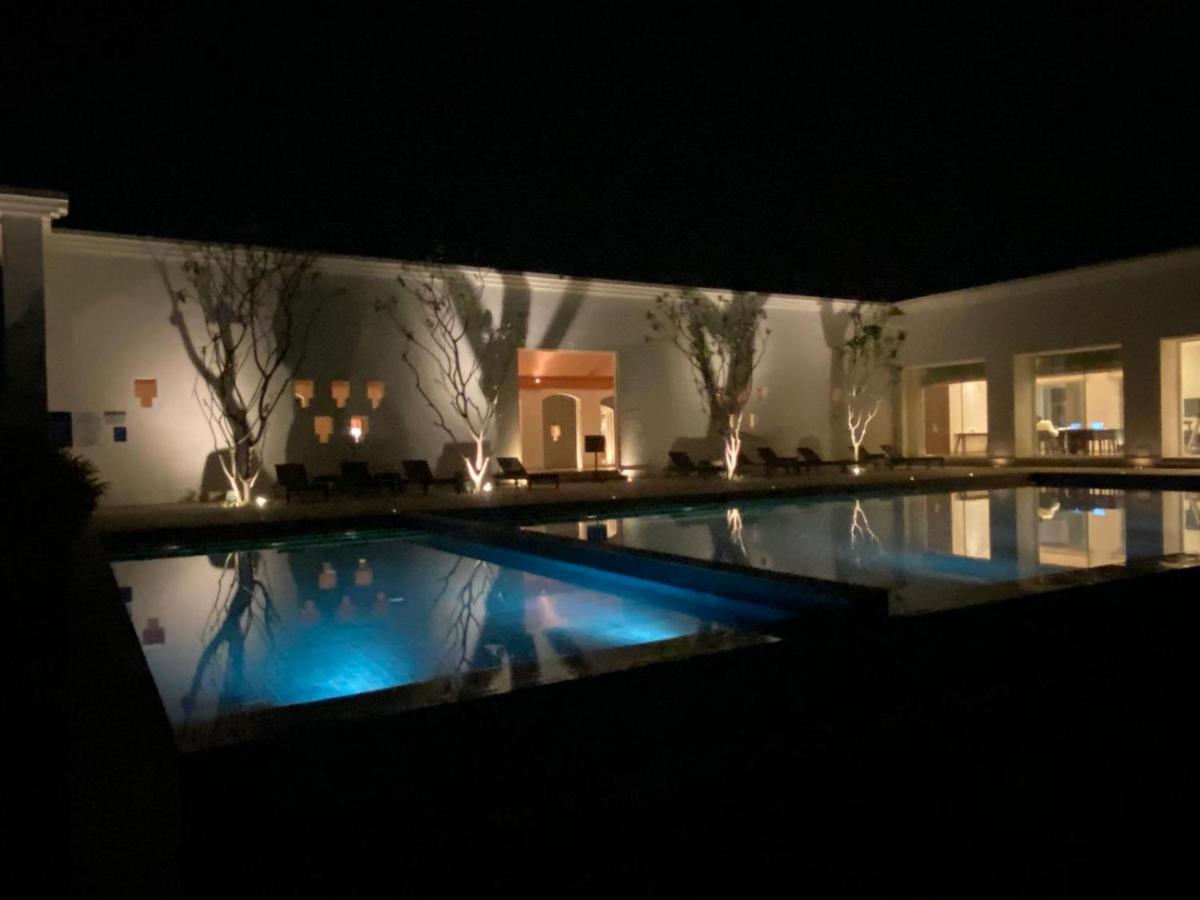 Marasa Sarovar Premiere, Bodhgaya Eksteriør bilde